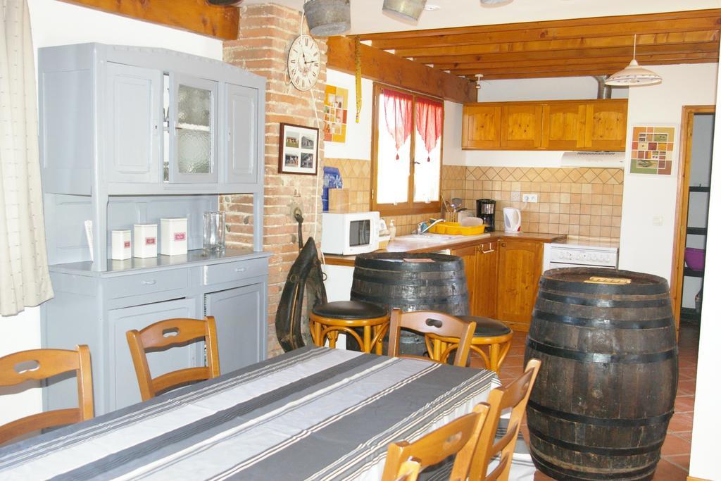 La Ferme De Menoun Bed & Breakfast Thil  Bagian luar foto